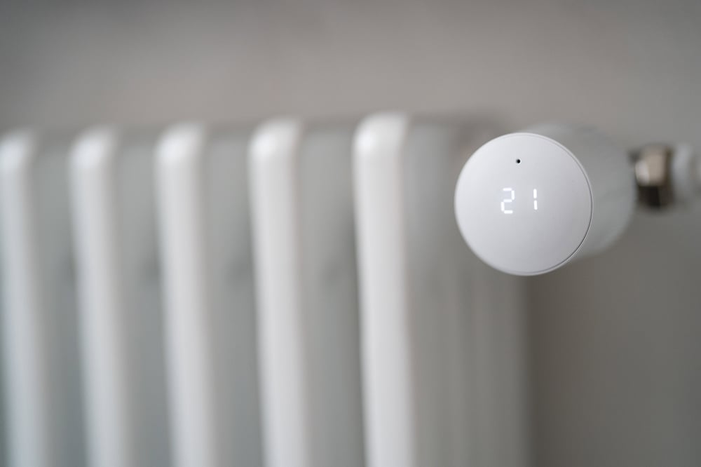 Älytermostaatti lämmityspatterissa