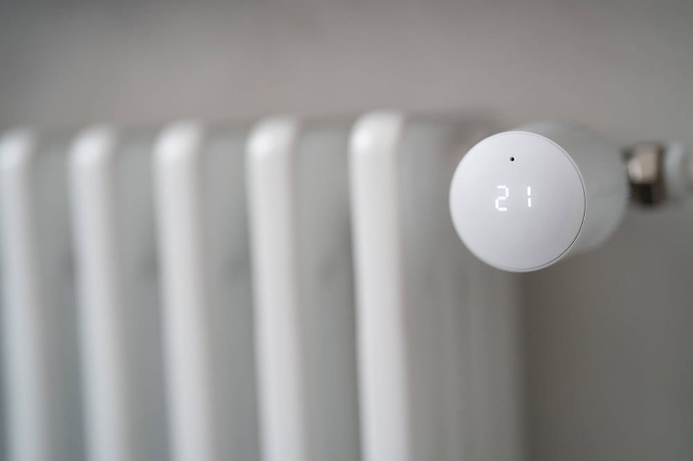 Älytermostaatti lämmityspatterissa